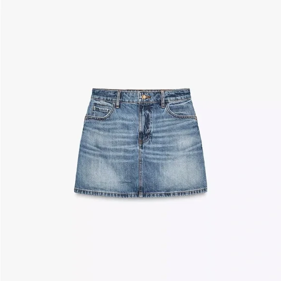Zara (BRAND NEW) Blue Mini Skirt, Size medium - Picture 4 of 9